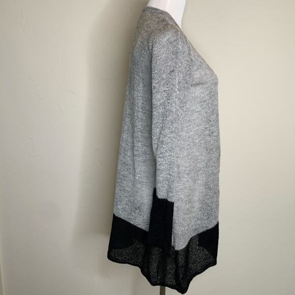 AB Studio Grey Black Cardigan Sweater Sz Small - Picture 4 of 8